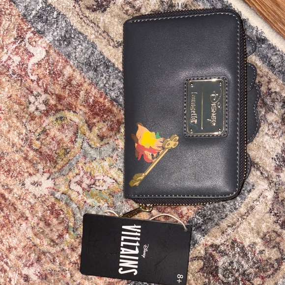Disney Black and Gold Villains Wallet - Picture 1 of 4